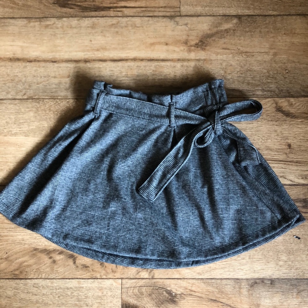 Vylette XS High Waisted Skirt